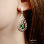 серебряные серьги с цирконом